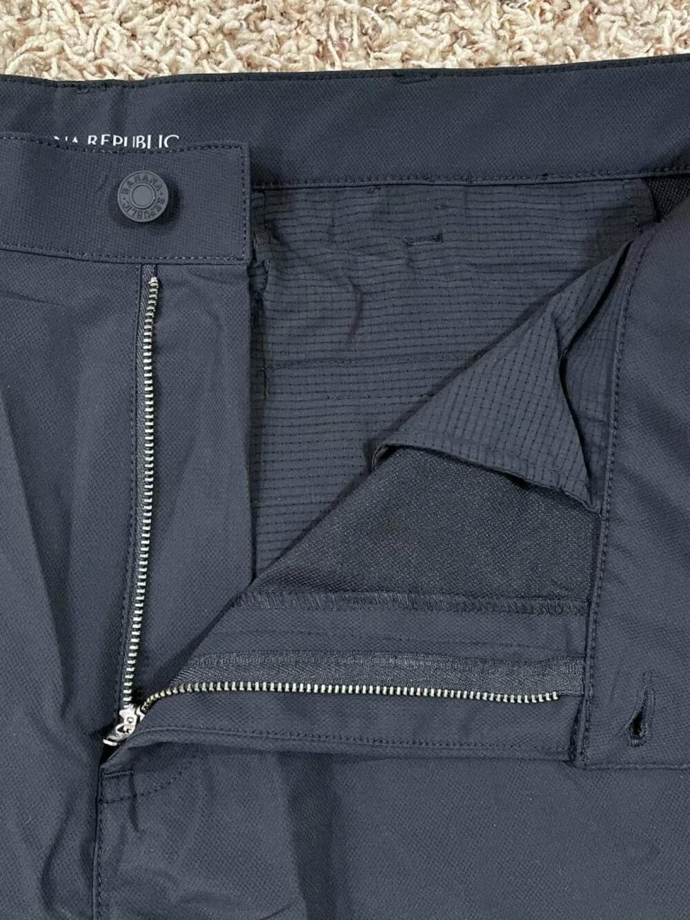 Banana Republic Men's Flat Front Pants Black, Size 40x32 (New)